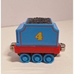 Thomas & Friends Gordons Tender #4 Train Car Blue Red Magnetic Diecast 2009